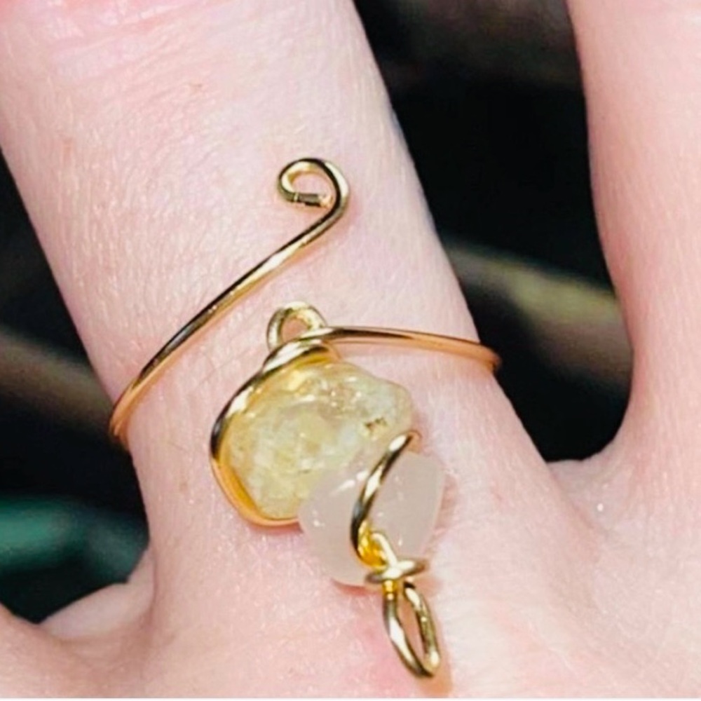 Rose & Citrine Quartz Wrapped With Gold Wire, Ring, Gorgeous! EUC